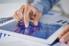 شاخص بورس امروز ۲۲ آذر/ رشد ۶۶ هزار واحدی