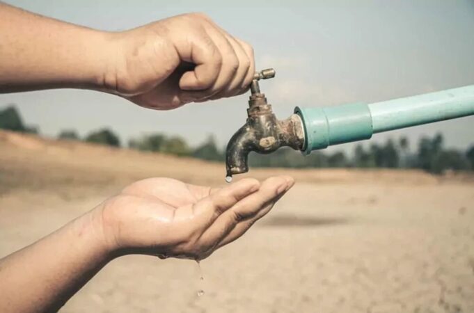 ضرورت اولویت تامین آب شرب برای مردم خوزستان/دستگاههای متولی از منابع آبی حفاظت کنند