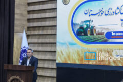 معاون استاندار خوزستان: لازمه تحقق اقتصاد پایدار رعایت اصول محیط زیست است