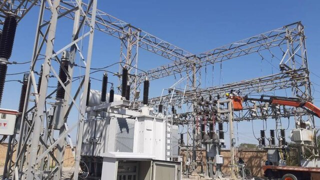 تعویض ترانس پست برق ۱۳۲ کیلوولت نوفل لوشاتو در خرمشهر