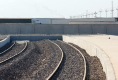 اتمام مین‌روبی و پیشرفت ۲۵ درصدی پل روگذر بازشو راه‌آهن شلمچه – بصره